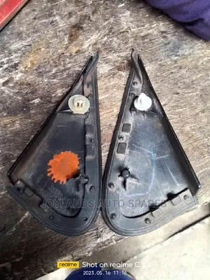 V8/Land Cruiser/Prado 200 Series Side Mirror Finishers