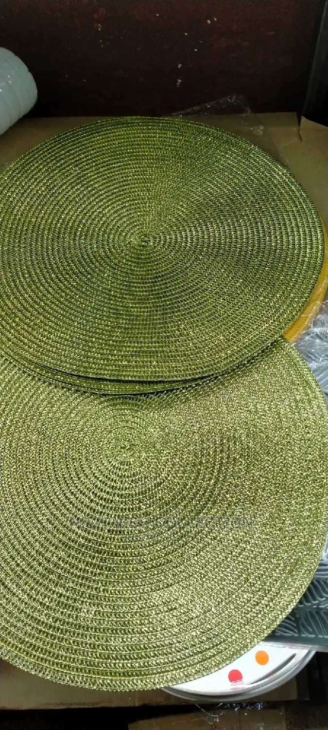 6 Pieces Round Table Mats