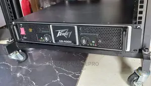 Peavey CS4000 Amplifier