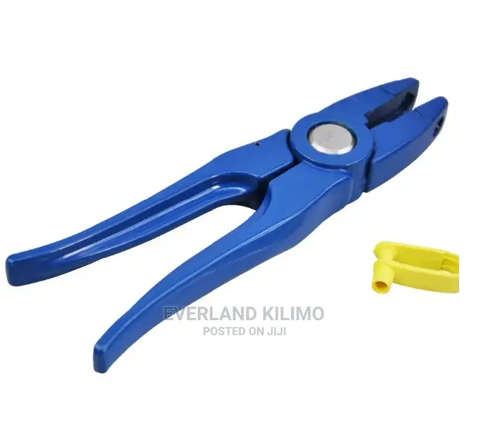 One Piece Ear Tag Applicator