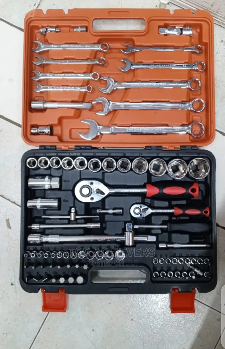 Mechanical 82pcs Socket Spanner
