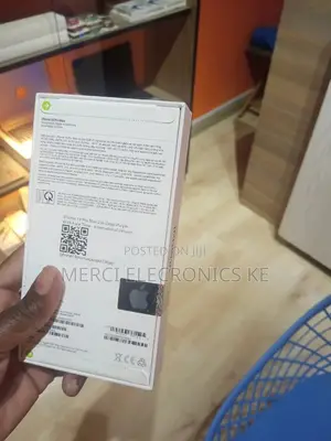 New Apple iPhone 13 256 GB Black