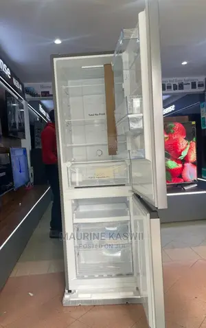 Hisense Bottom Freezer 286l