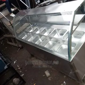 Electric Food Warmer Display
