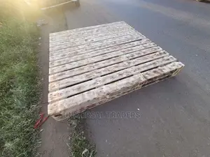 6*6 Detachable Wooden Pallet Bed