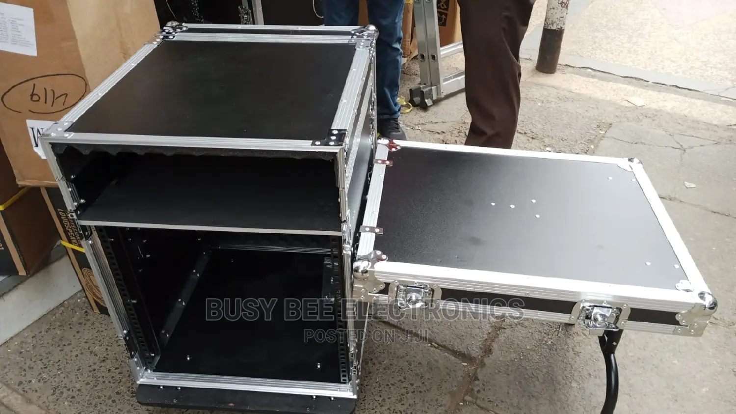 Closed Rack Stand 10u
