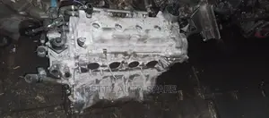 Nissan HR 15 Slim Engine