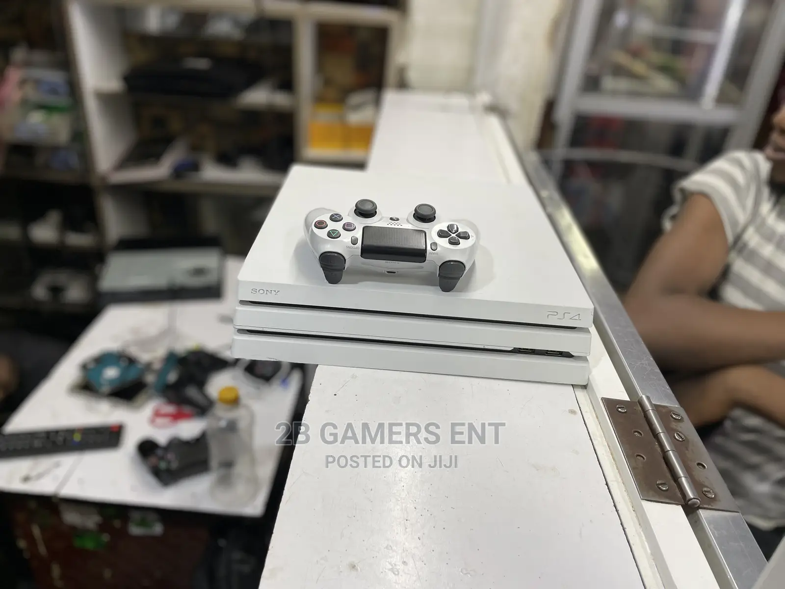 PS4 Pro White, Open Box