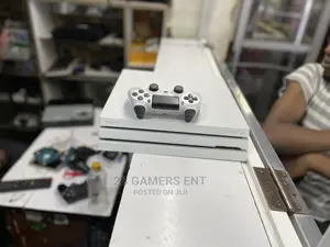 PS4 Pro White, Open Box