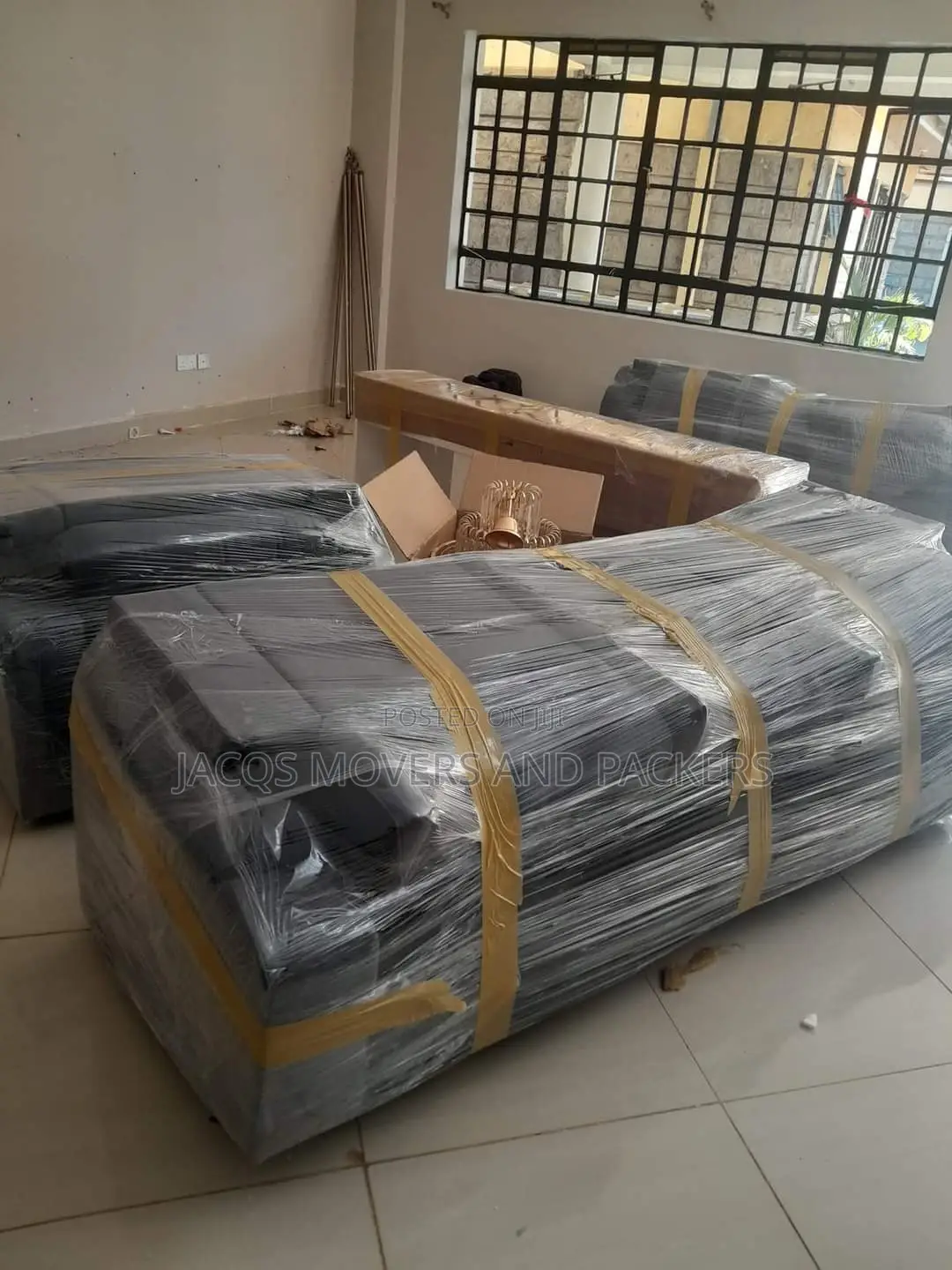 Movers / Transport in Thindigua