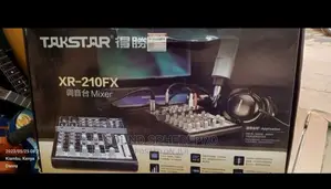 Takstar XR 210FX Studio Mixer