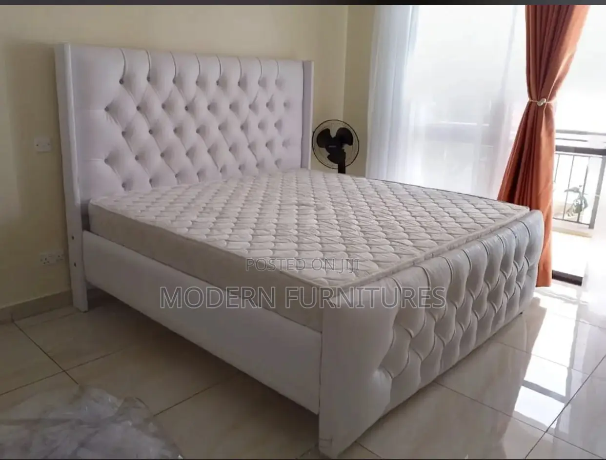 6/6 Tufted Bed