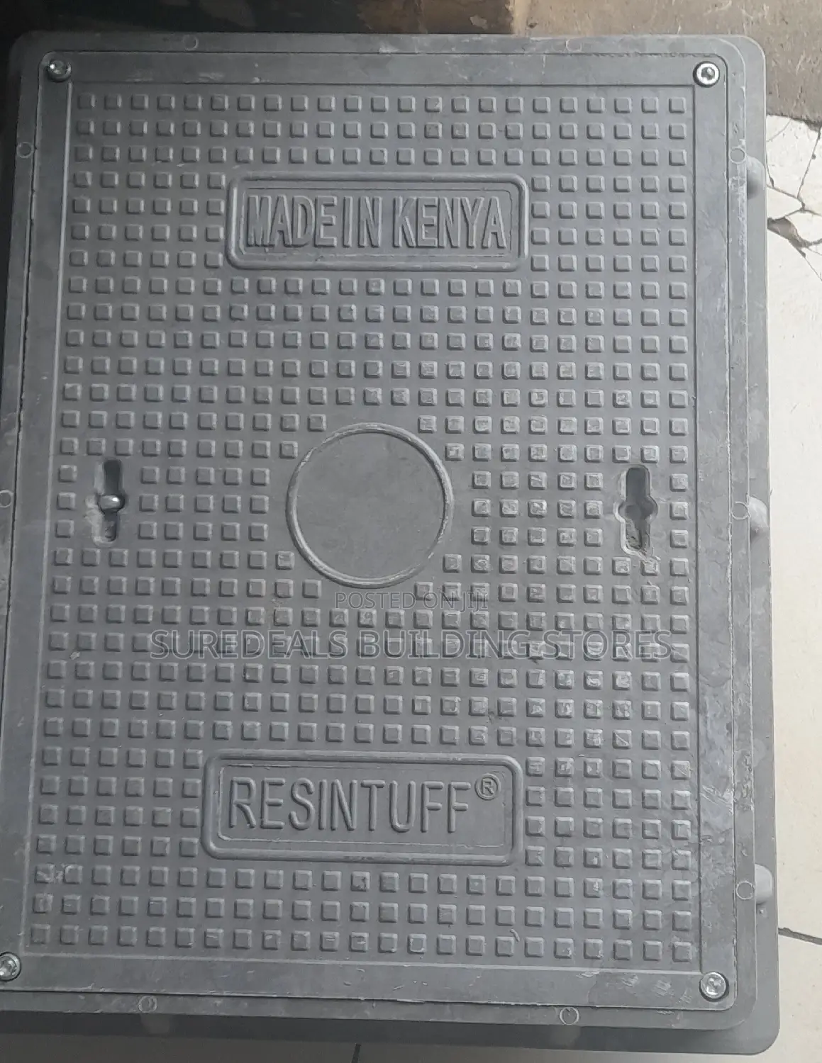 MANHOLE COVER(LOCKABLE)-450mm*600mm