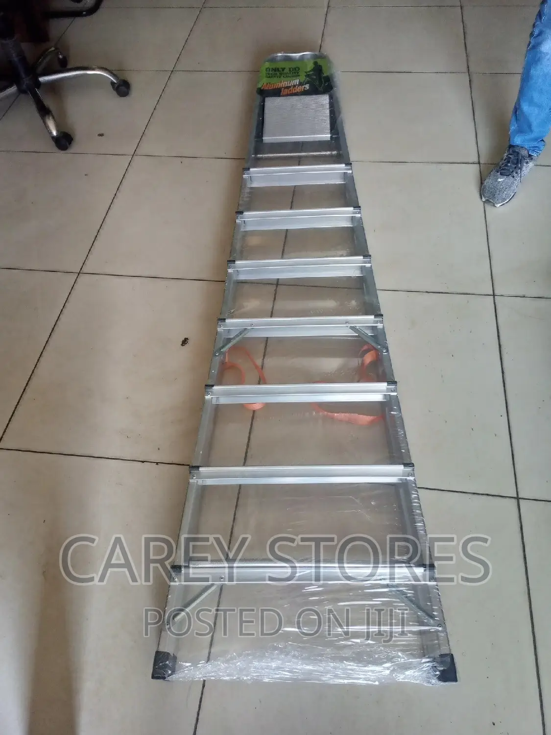 8 Steps Ladder