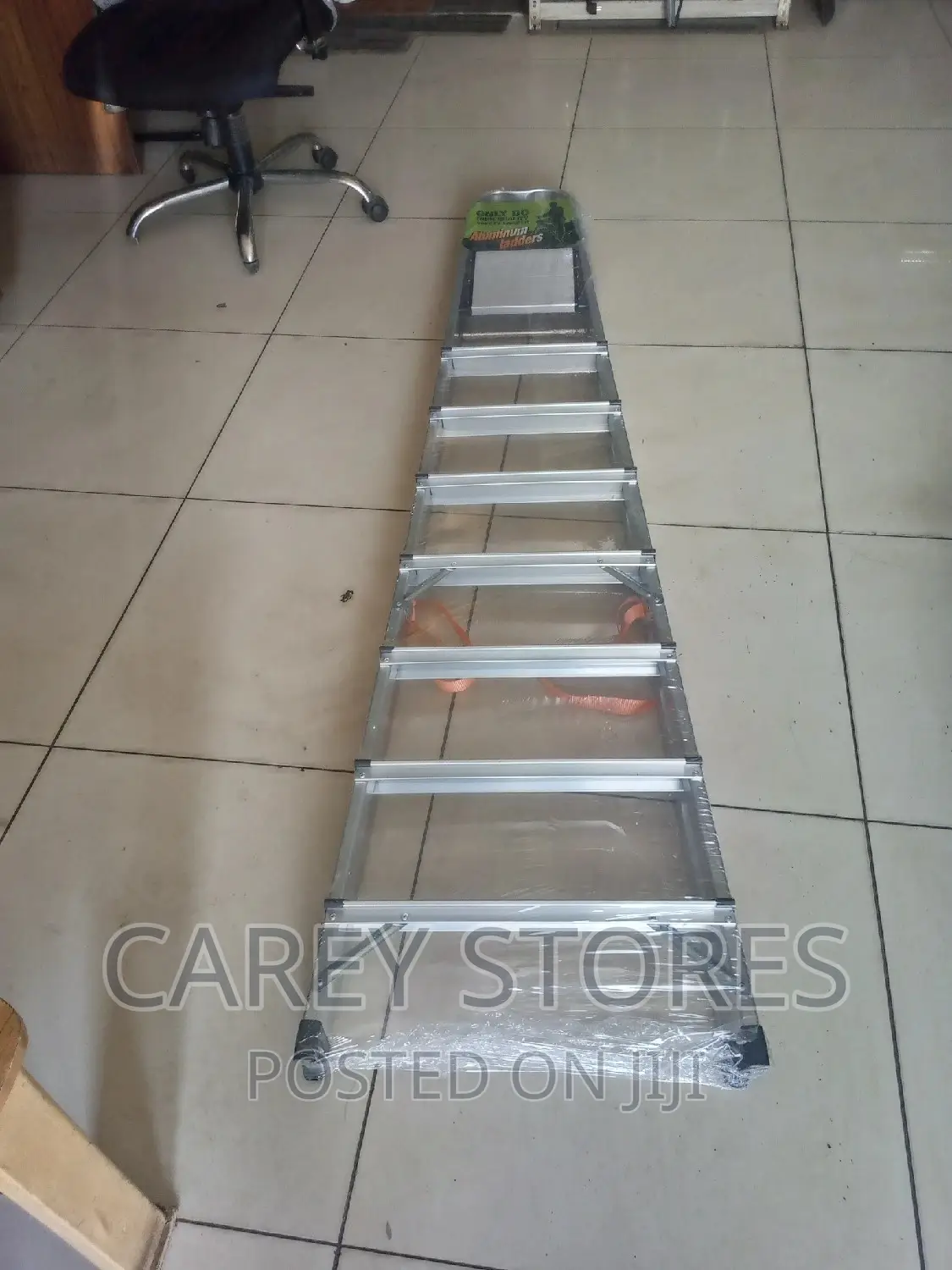 8 Steps Ladder