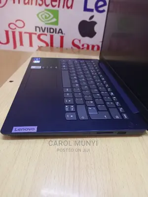 New Laptop Lenovo Ideapad 3 8GB Intel Core I5 SSD 256GB