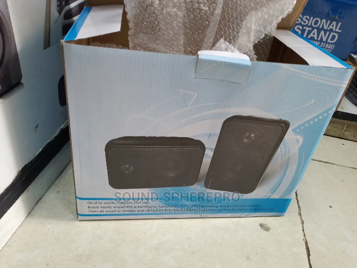 JBL Wall Hanging Speaker