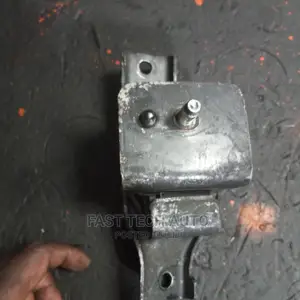 Subaru Impreza Engine Mounting