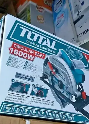 Total Circular Saw 1600W [185mm]