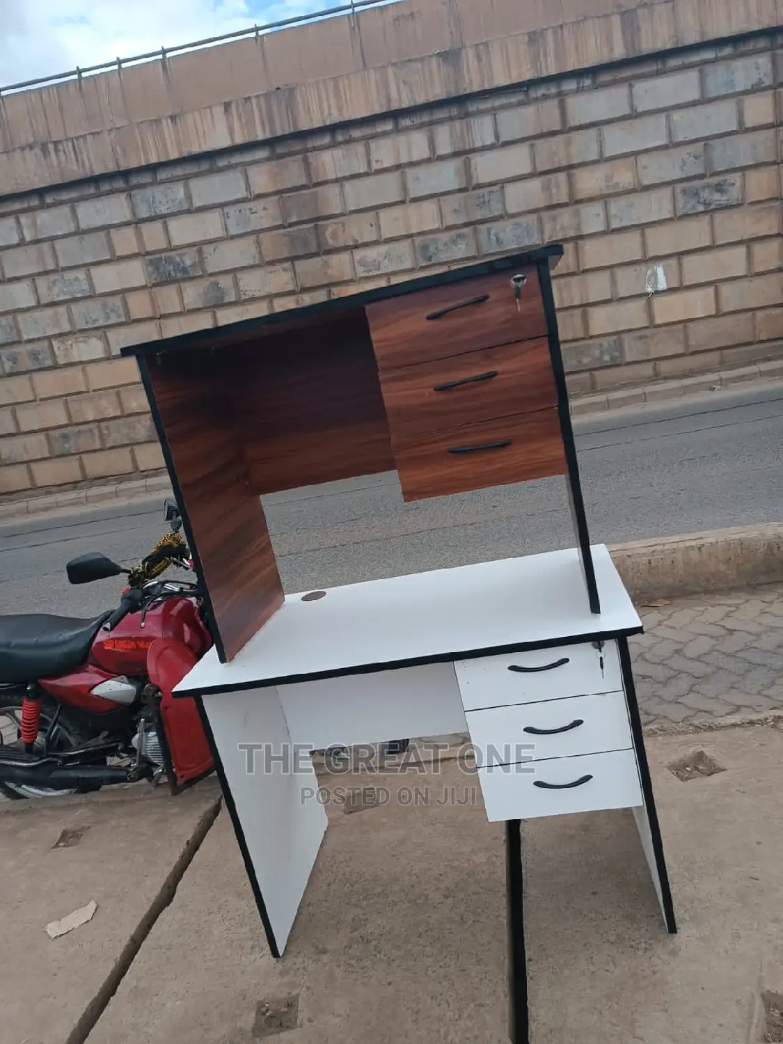 Office Desks