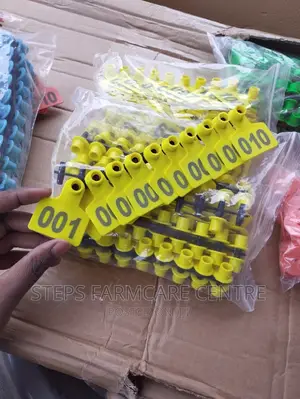 Yellow Numbered Goats Ear Tags