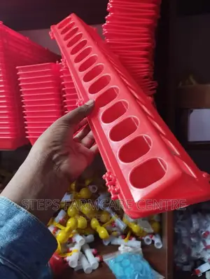 Chick Feeding Troughs
