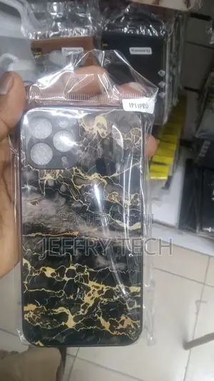 iPhone 11 Pro Case Marble Black