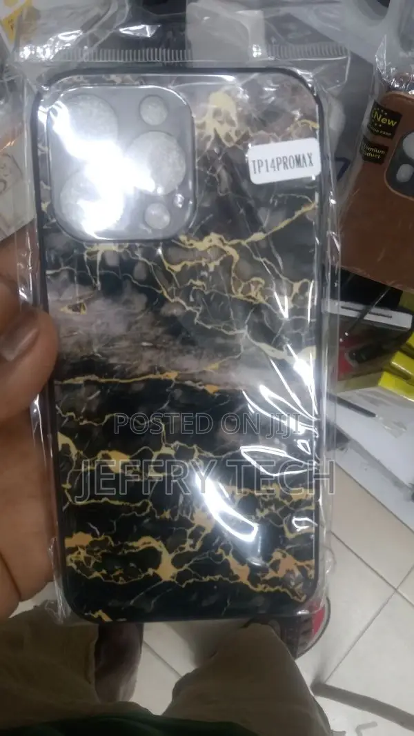 iPhone 14 Pro Max Case | Black Marble Case