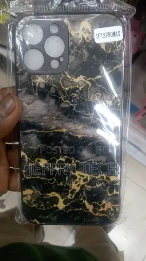 iPhone 12 Pro Max Cover - Trendy Black Marble Printed Hard C