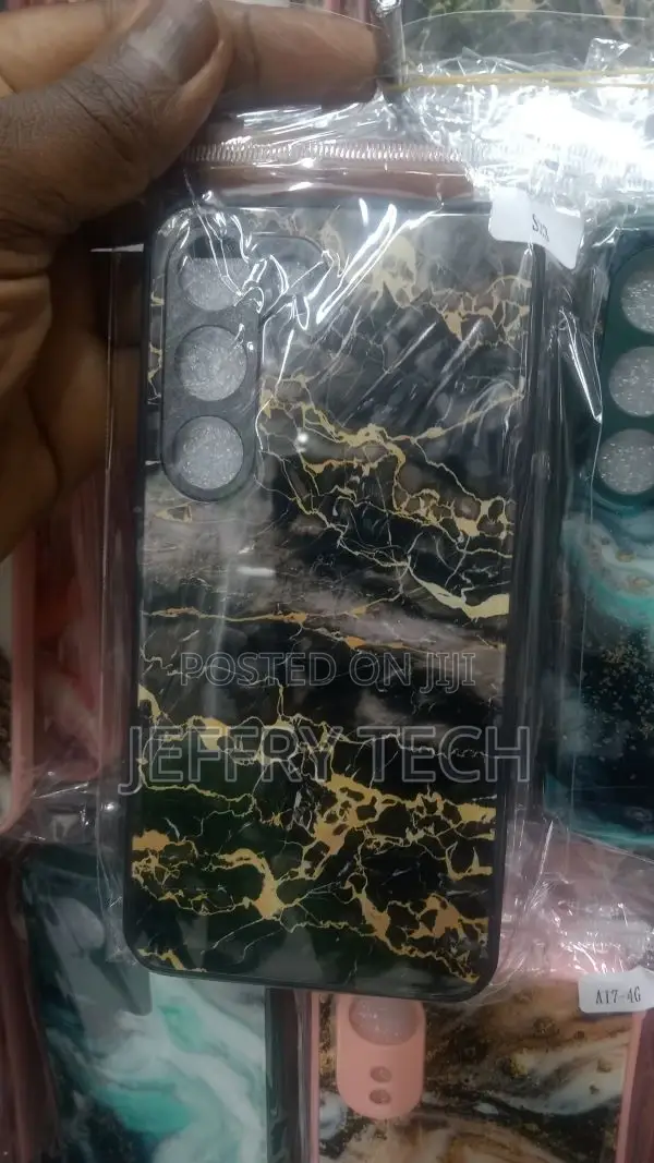 Black Marble Samsung S23 Case