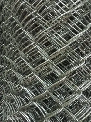 Twisted Edges Heavy Gauge Chainlinks, All Sizes.
