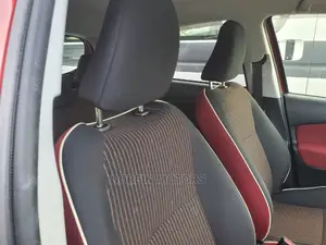 Toyota Vitz 2016 Red