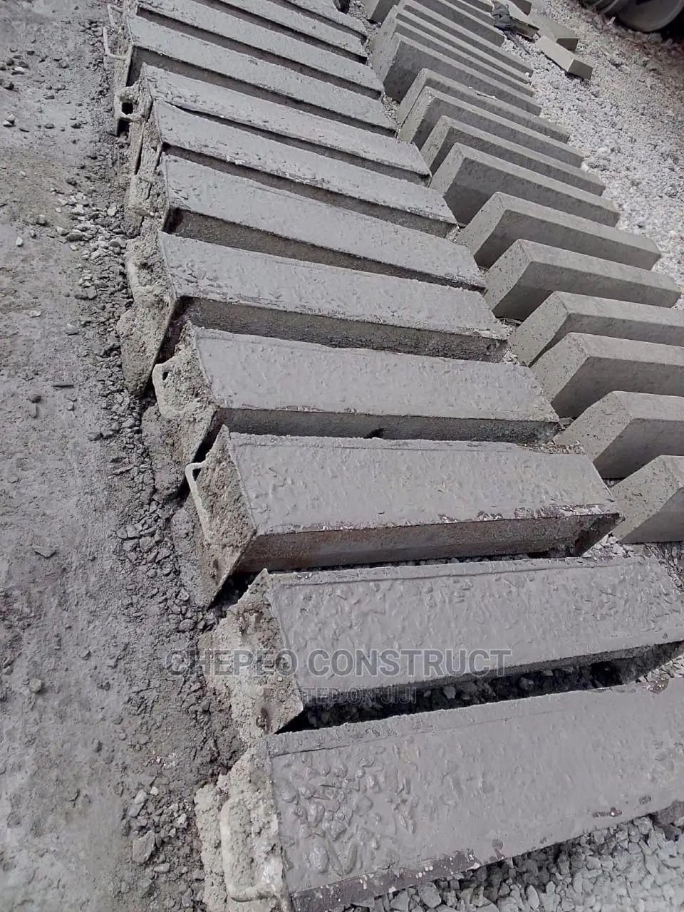 Quality Road Kerbs Moulds
