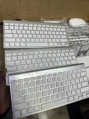 Apple Wired Used Clean Keyboard