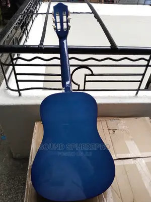 Accoustic Guita Size 36