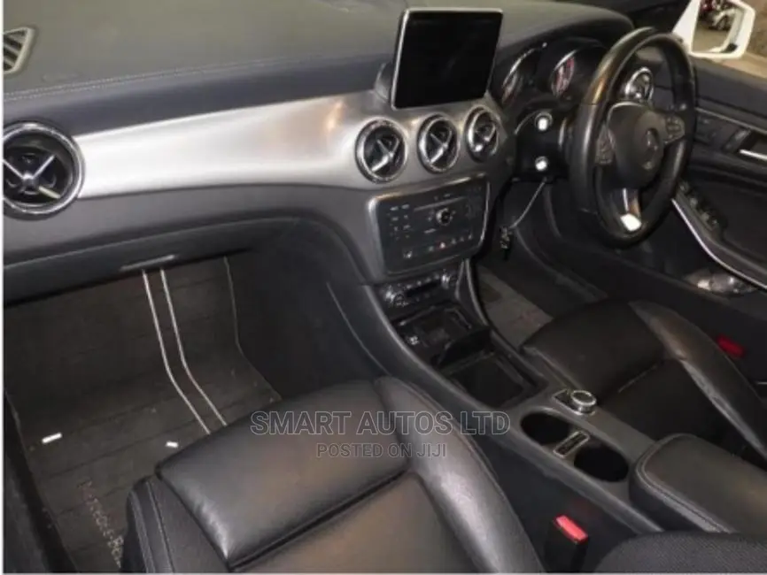 Mercedes-Benz CLA-Class 2016 Pearl