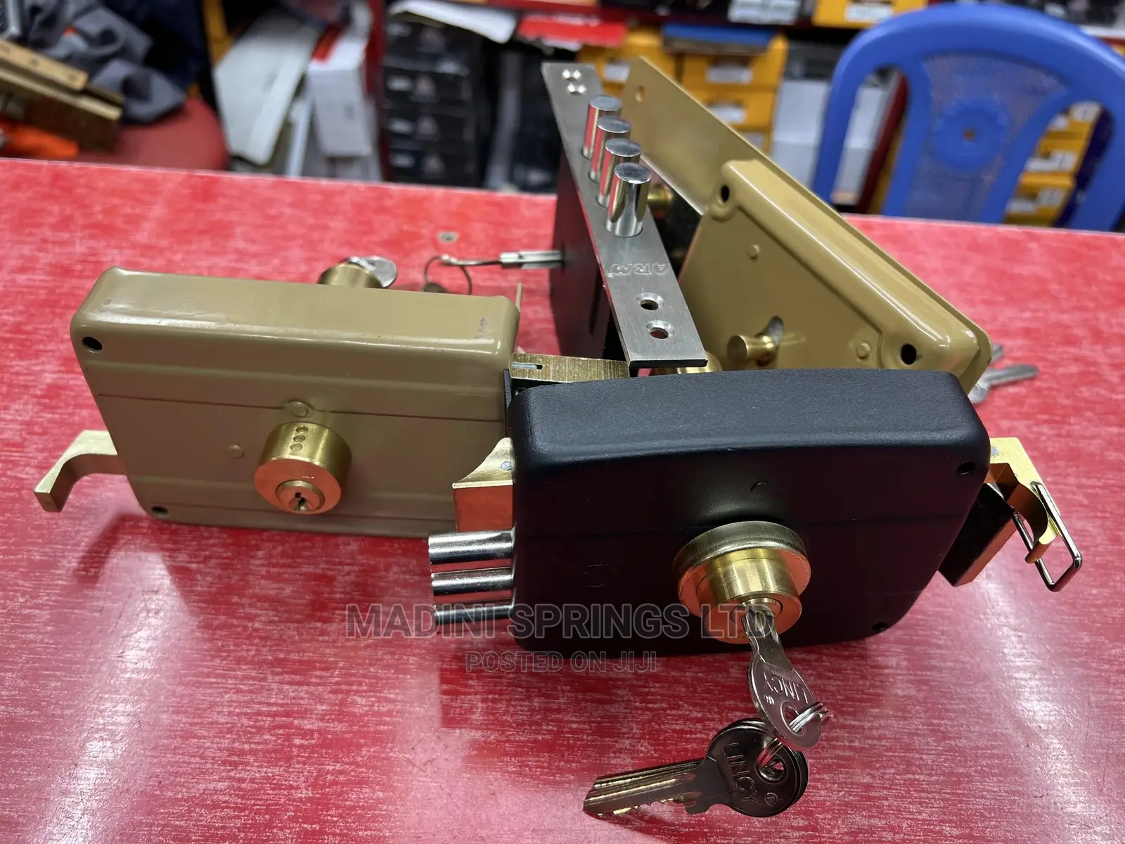 Deadlocks/Rimlocks in Stock(1, 2, 3 6 Turns)