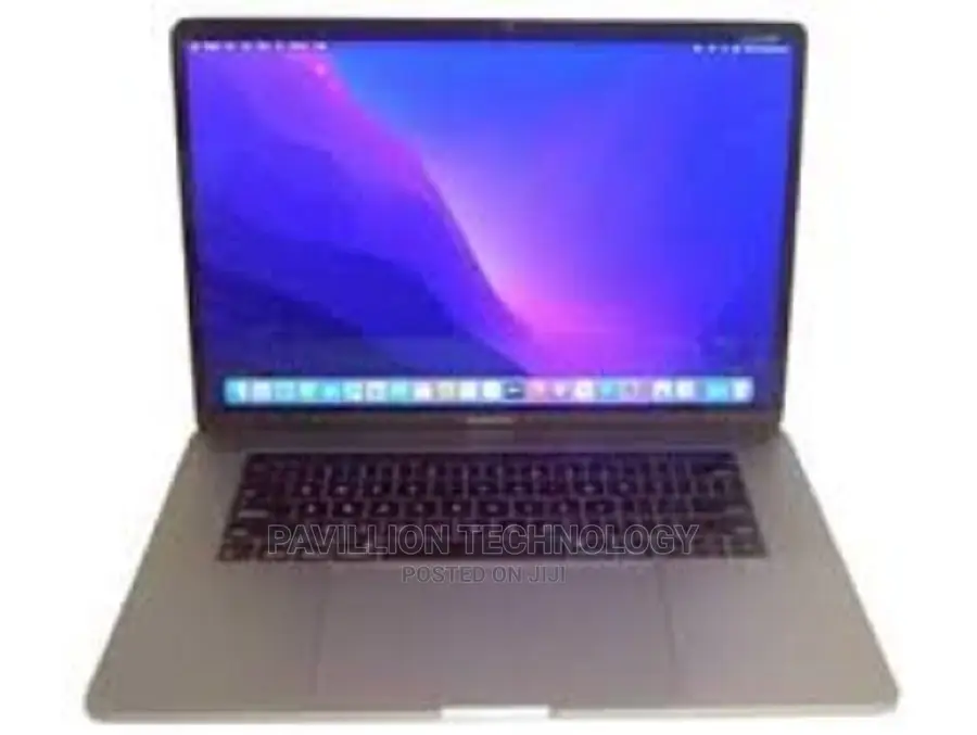 Laptop Apple MacBook 16GB Intel Core I7 SSD 512GB