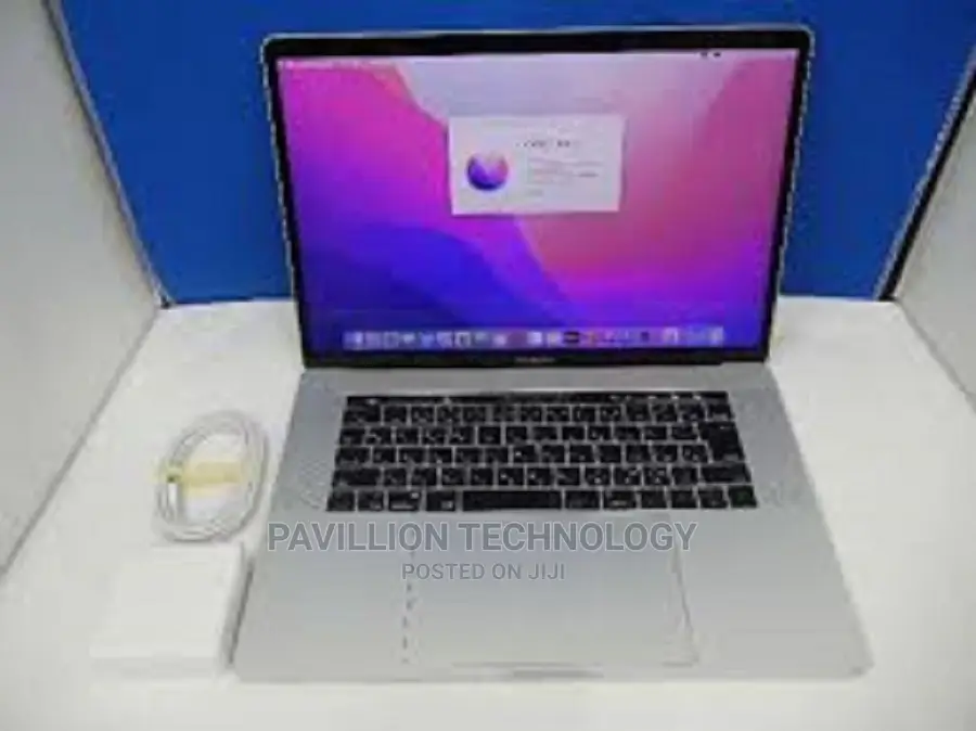 Laptop Apple MacBook 16GB Intel Core I7 SSD 512GB