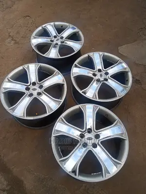 Used Ex-Uk Range Rover Size 20 Alloy Rims