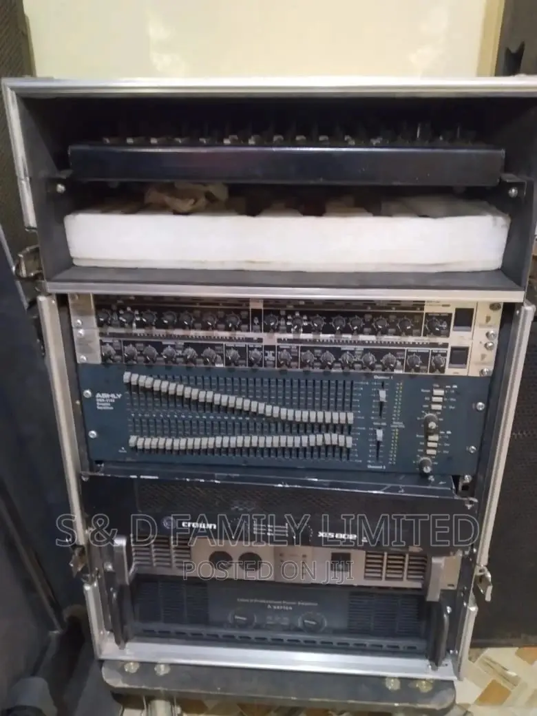 Ashley Graphic Equalizer