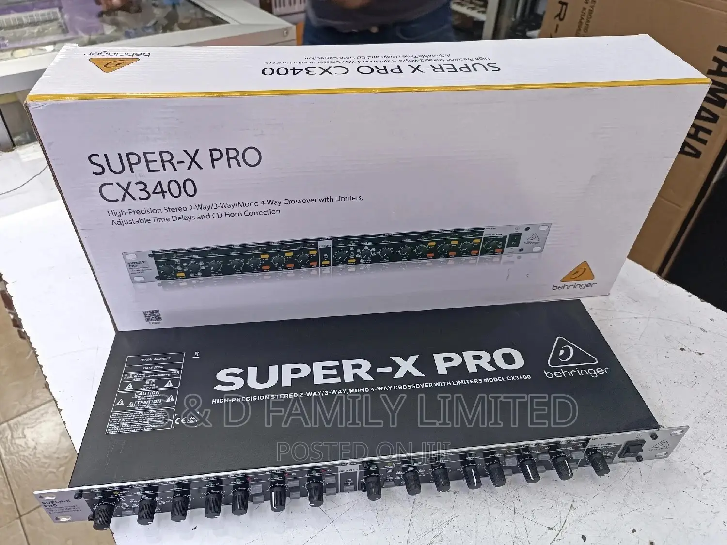 Behringer External Crossover CX3400