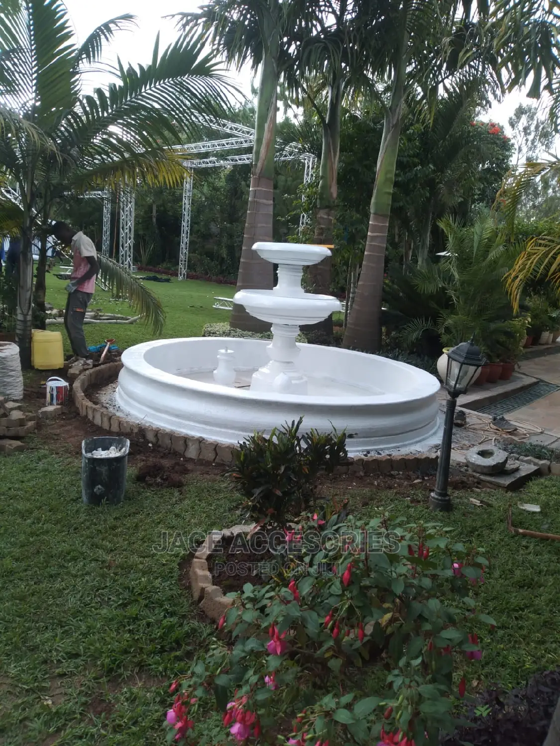 Beautiful White Fountain 3 Tiers
