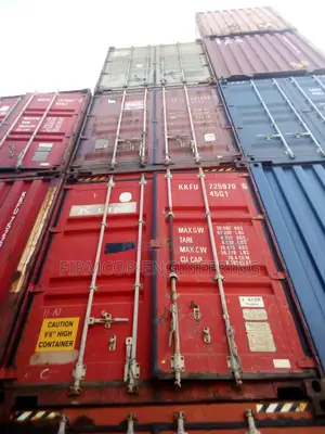 Shipping Containers Cargo Worthy