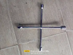 Universal Cross Spanner