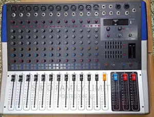 Yamaha Pro Mixer 12 Channels