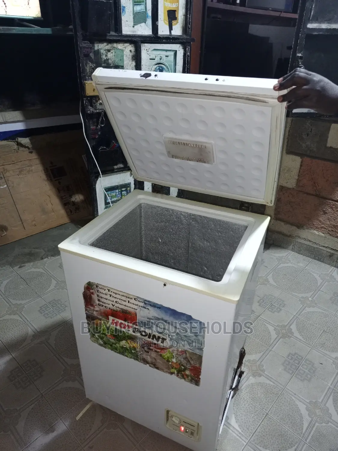 Hotpoint 100L Deep Freezer