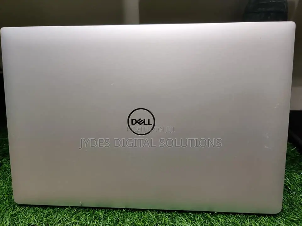 Laptop Dell Precision 15 5540 32GB Intel Core I7 SSD 512GB