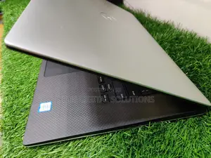 Laptop Dell Precision 15 5540 32GB Intel Core I7 SSD 512GB