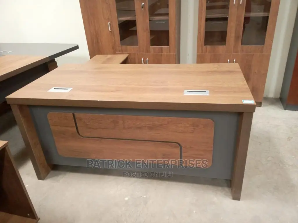 Executive Imported Office Desk 1.8 MTRS